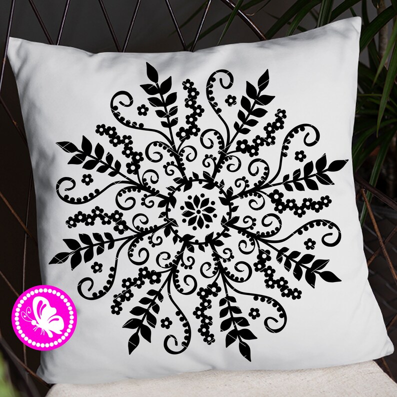 Download Mandala wall art Svg files for cricut or silhouette cut ...