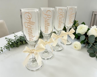 Personalized Champagne Flute – Custom Color Glassware for Celebrations