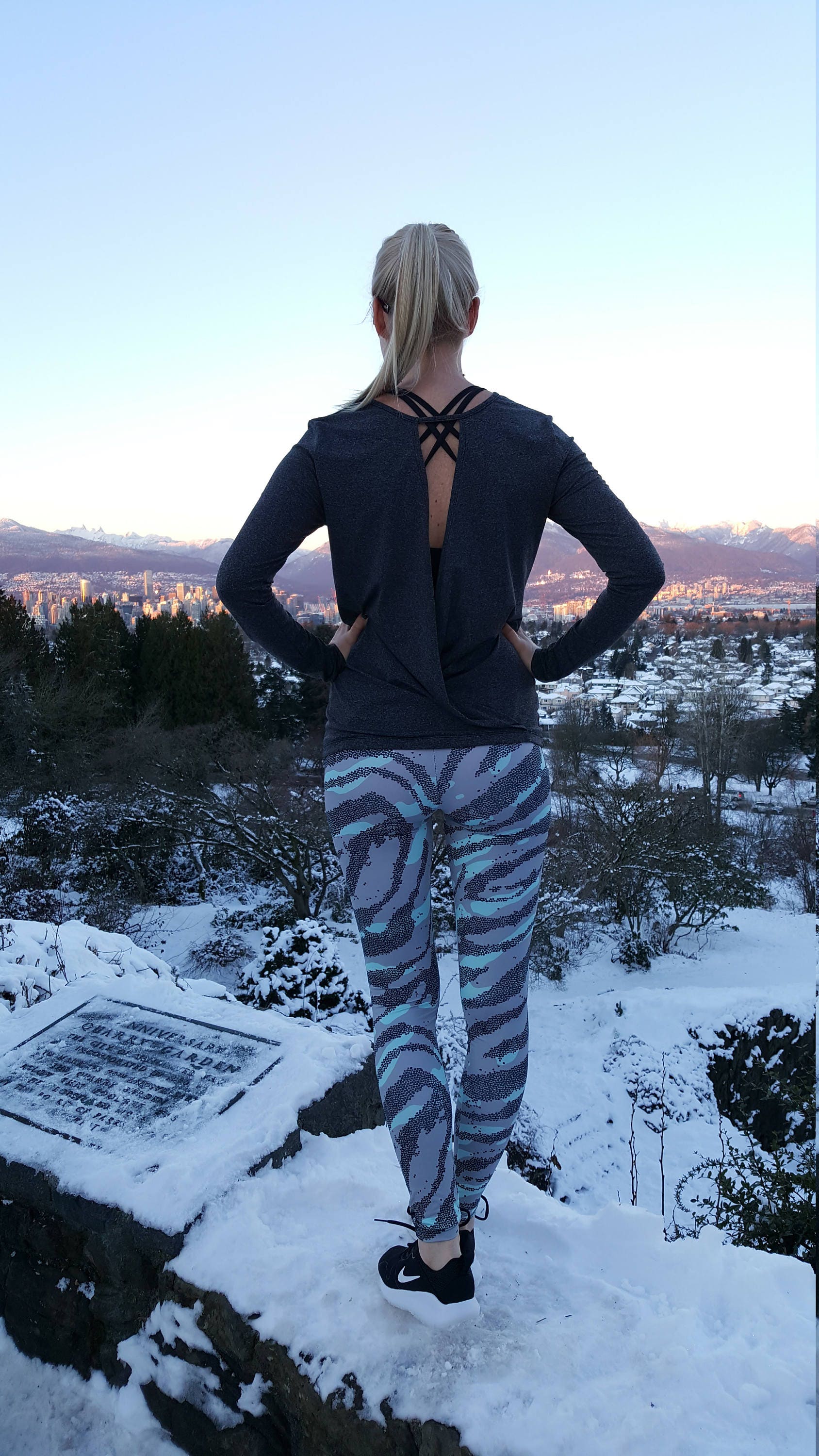 Open Back Yoga Top Long Sleeve Yoga Sweatshirt Backless Yoga Etsy