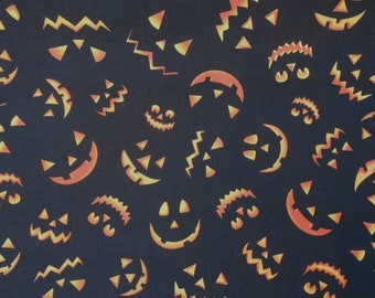 Halloween Kürbis  Gesichter Fratzen Timeless    Baumwolle Patchworkstoff 50x110 cm