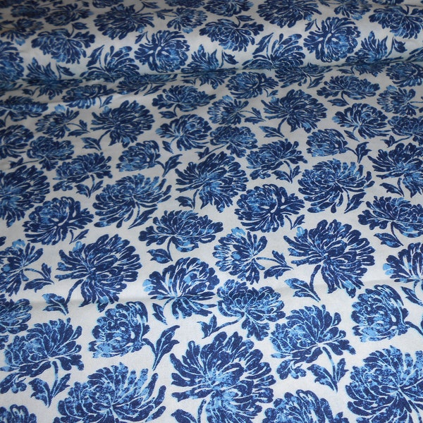 Blumen baby blues  Miller Patchworkstoff   Baumwolle 50x110 cm