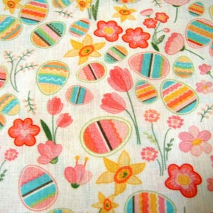Ostern Ostereier Osterglocken Tulpen Frühlingsblumen   Baumwolle  50x140 cm