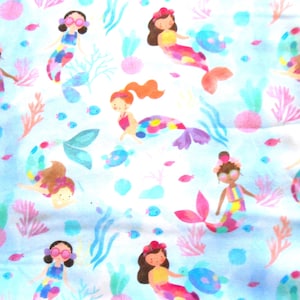 Sirene tartarughe nel mare Tessuto patchwork di cotone senza tempo 50 x 110 cm