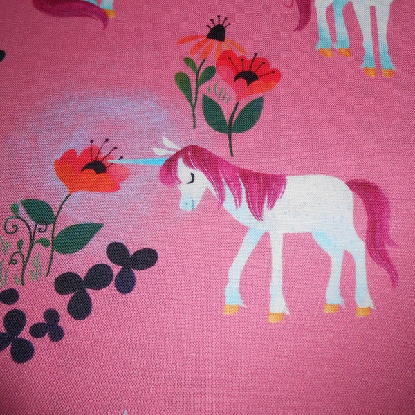 Einhorn Blumen Riley Blake Unicorn Baumwolle Patchworkstoff 50x110 cm