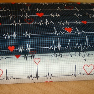 50x110 cm EKG calling all nurses blau Herz Herzschlag Baumwolle Patchworkstoff Bild 5