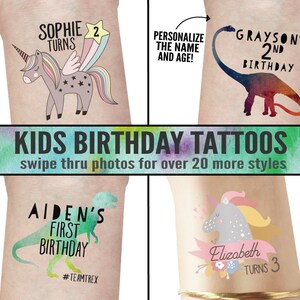 Puede incluir: Cuatro tatuajes temporales para cumplea&ntilde;os de ni&ntilde;os. Los tatuajes representan un unicornio, un dinosaurio, un dinosaurio con el texto "Aiden's First Birthday #TeamTrex", y un unicornio con el texto "Elizabeth Turns 3".