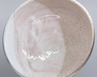 Ramen bowl "Pink & white overlay" glaze wheel thrown in stoneware - neutral tones  bowl for noodle, soup, pasta, -gift home décor