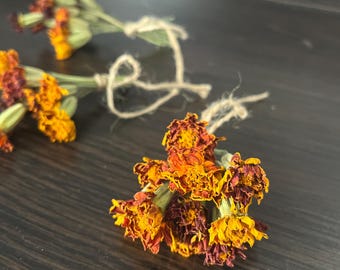 Soucis séchés Ingrédients des tisanes Décoration naturelle Soucis biologiques Fleurs séchées Pétales de souci Tisane de souci