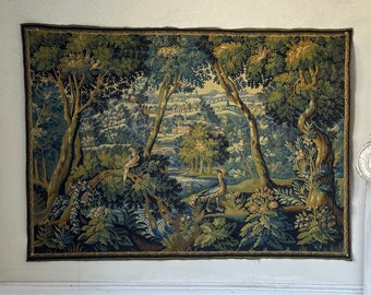 38X52 BEAUTIFUL Small Vintage French tapestry wall hanging mural Verdure bird castle design Chateau