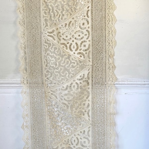 French Antique Lace table runner tablerunner handmade linen from France 1920 eco-friendly