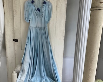 stone oversized chiffon floral print bandeau maxi dress Dakota With Scarf / Ivory | MESHKI Size:Juniors/Women 8 WSD Premium embellishment Champagne Vintage Wedding Dress