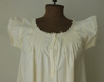 Chemise de nuit en coton blanc français chemise de nuit c1900 douce avec garniture en dentelle robe tunique à manches courtes pyjama vintage ou slip