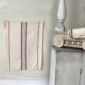 Set von 8 Vintage Französisch Servietten Geschirr Beige Grün Rot Gelb Blau Gestreift Bauernhaus Urlaub Tischwäsche 1950er Jahre The Textile Turk