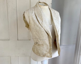 Chaleco de seda antiguo francés, color crema pálido, estilo bohemio, bordado, siglo XIX, ecológico.