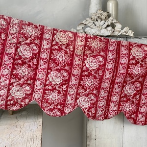 Valance pelmet Antique French floral + stripe fabric Quilted valance pelmet red white eco-friendly