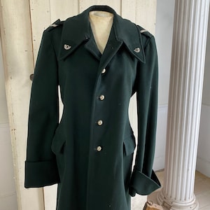WOW French long overcoat wool Military ? Postal worker ? 1950&#39;s ?? eco-friendly