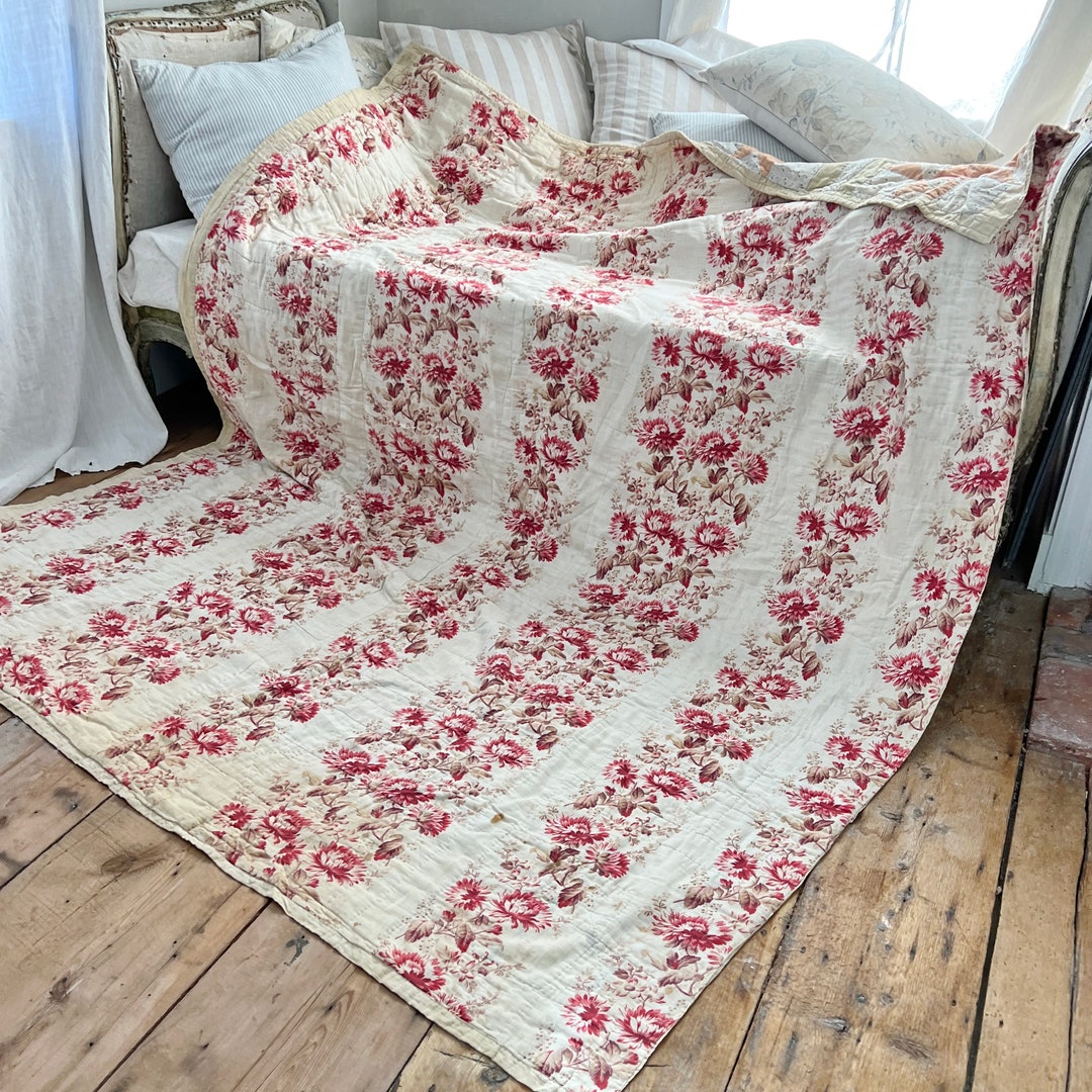 Buy GORGEOUS Faded Floral Fabric Quilt Backed in Patchwork LARGE Queen Size  Bedding Farmhouse Eco-friendly Online in India