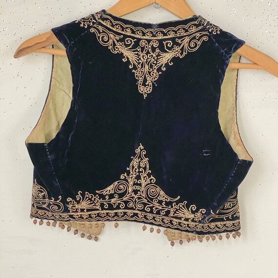 AMAZING antique vest velvet 19th century beaded g… - image 8