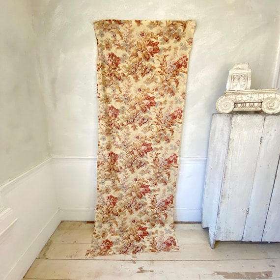 Fabric Antique French cotton cretonne 1890 late 19th century Belle Epoque pattern flowers
