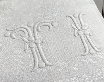 1 枚の CD あたり モノグラム ホワイト リネン アンティーク フレンチ