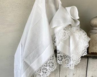 15 FEET Antique French ecclesiastical  Alter cloth white lace textile 1890 Religious fabric bed ruffle