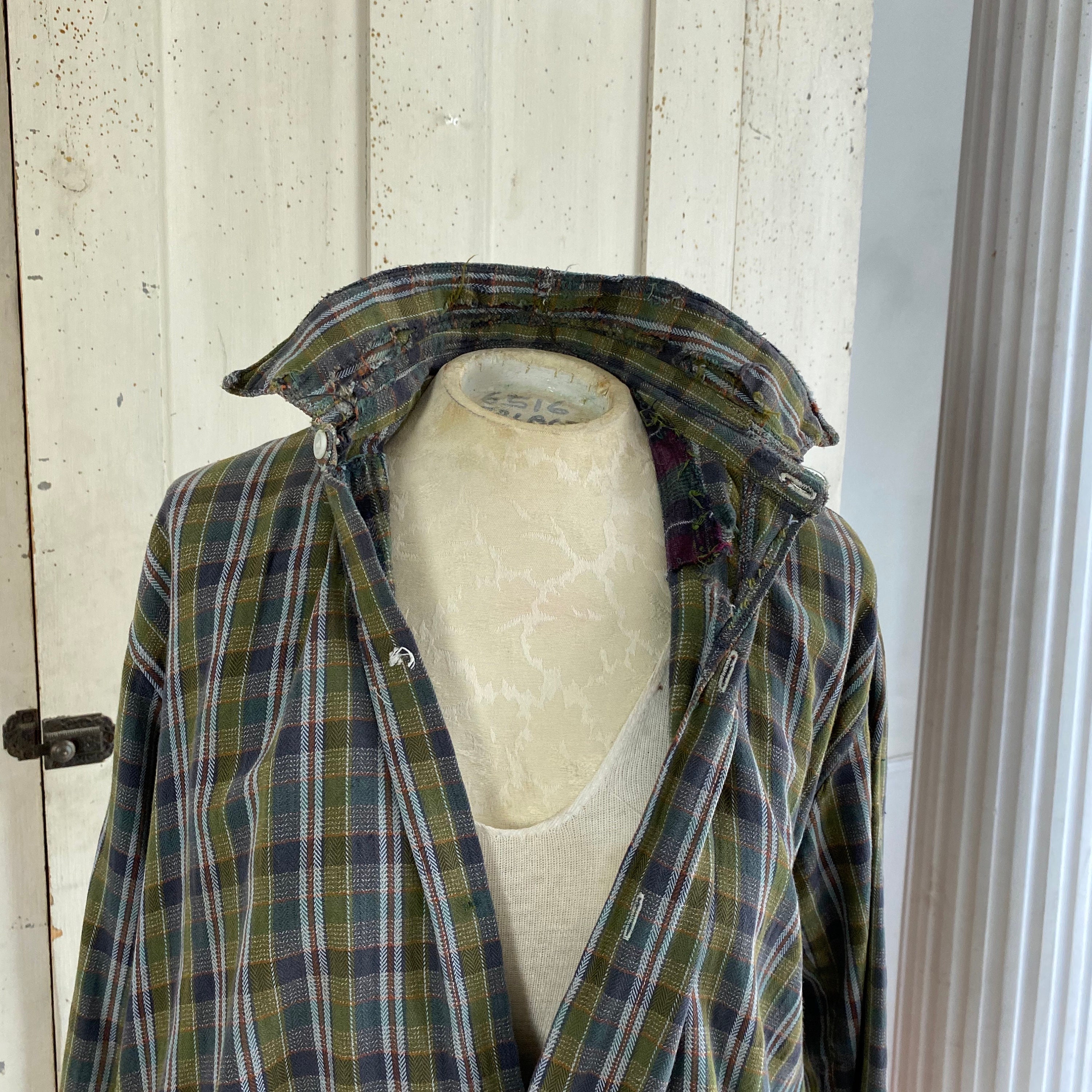 Distressed Chore Shirt Vintage Plaid Shirt or Tunic Circa 1950 - Etsy