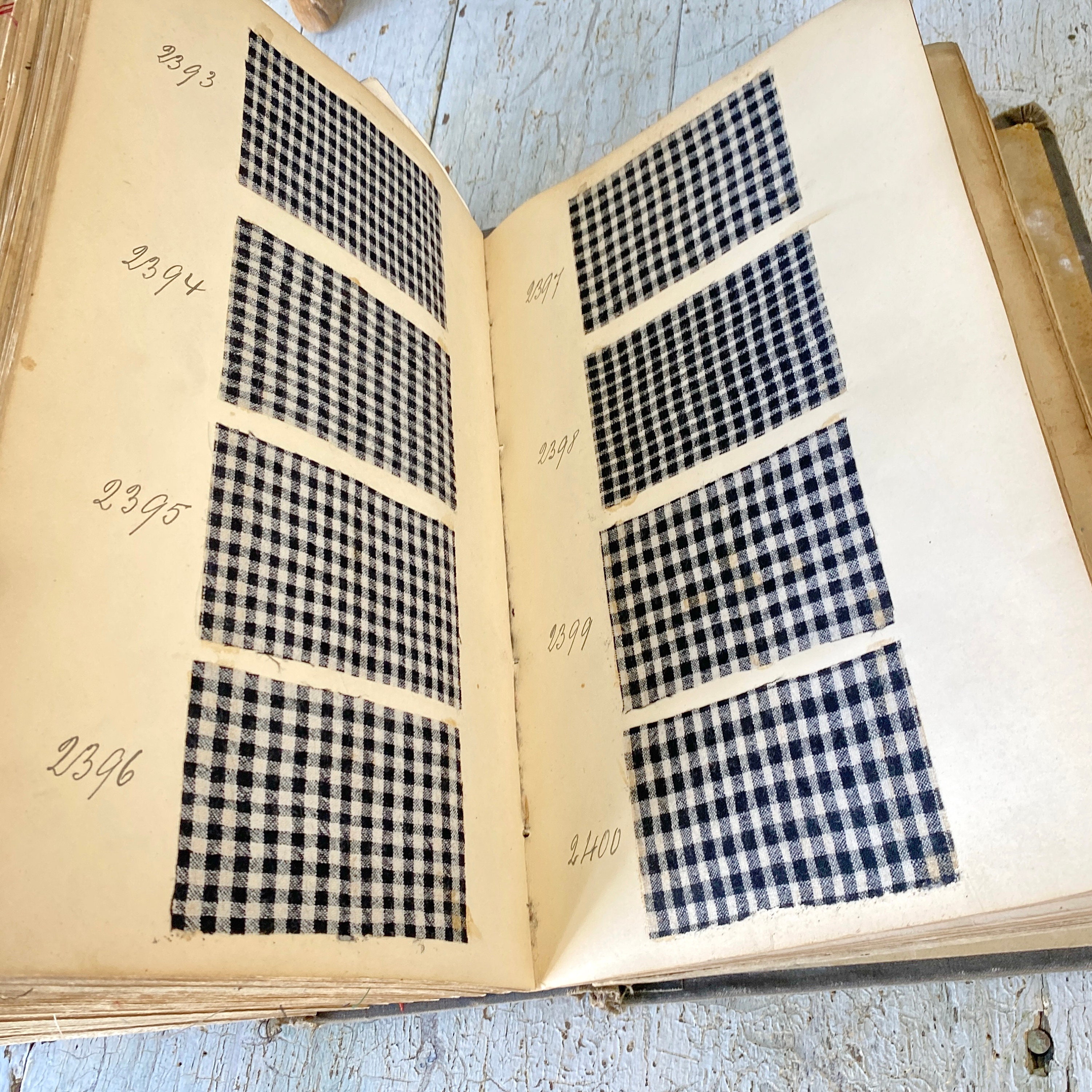 1000+ Samples Swatch Book Antique French Pattern Woven Fabric