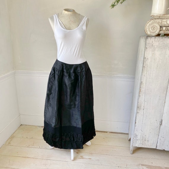 AMAZING Black Chintz Skirt with Lace and Corded T… - image 2