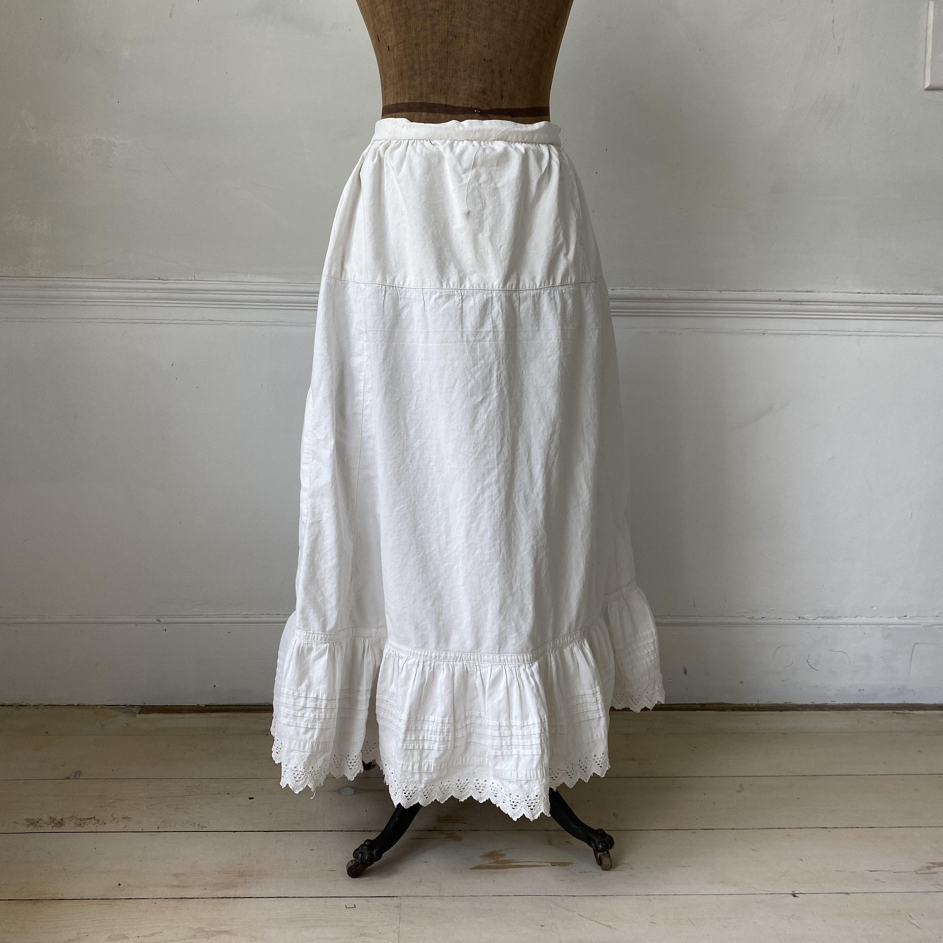 Gorgeous Late 1800's Petticoat White Cotton Lace Bottom Skirt 