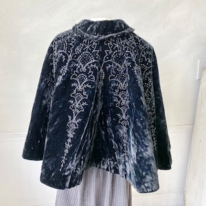 Beaded Antique Victorian Capelet French Black Silk velvet  Shoulder Cape Textile dark academia cottagecore Textile Trunk eco-friendly