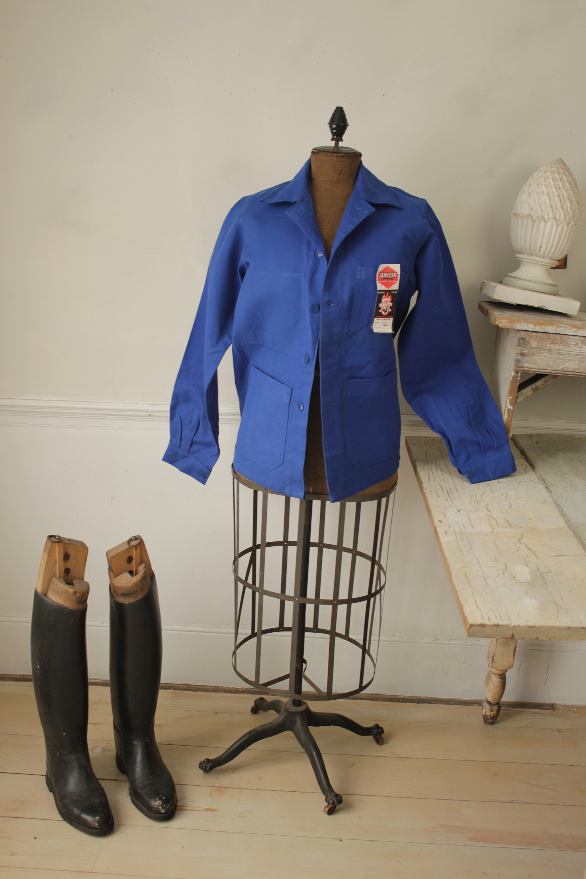 90s French ヴィンテージWork Atelier LOGO Coat Vintage French Workwear Lab Coat | Garmentory
