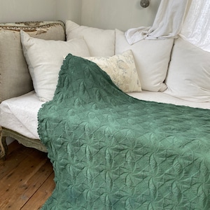 Green dyed Antique French crocheted Knitted ? Knit  textile Crochet throw tablecloth farmhouse cottage  Christmas tree skirt eco-friendly