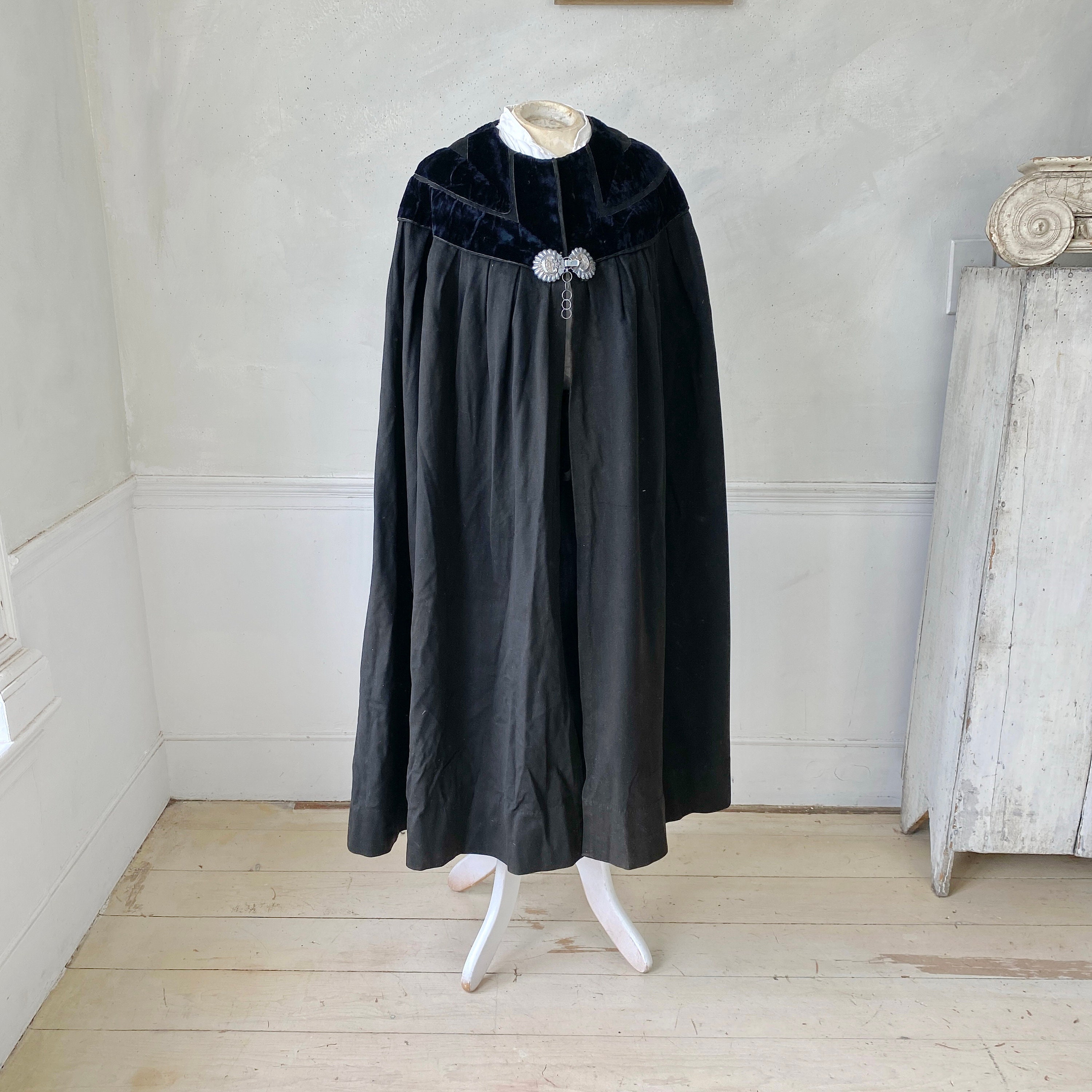 Judge Antique Cape Cloak Black Velvet + Wool C1840 French Textile