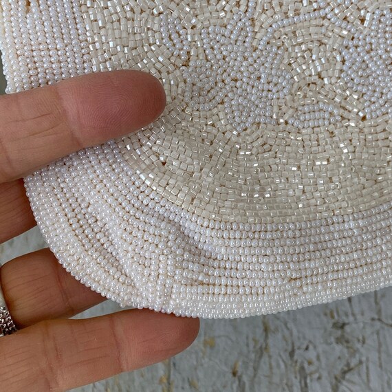 Love Vintage Feather Art Deco Handbag White main image 1