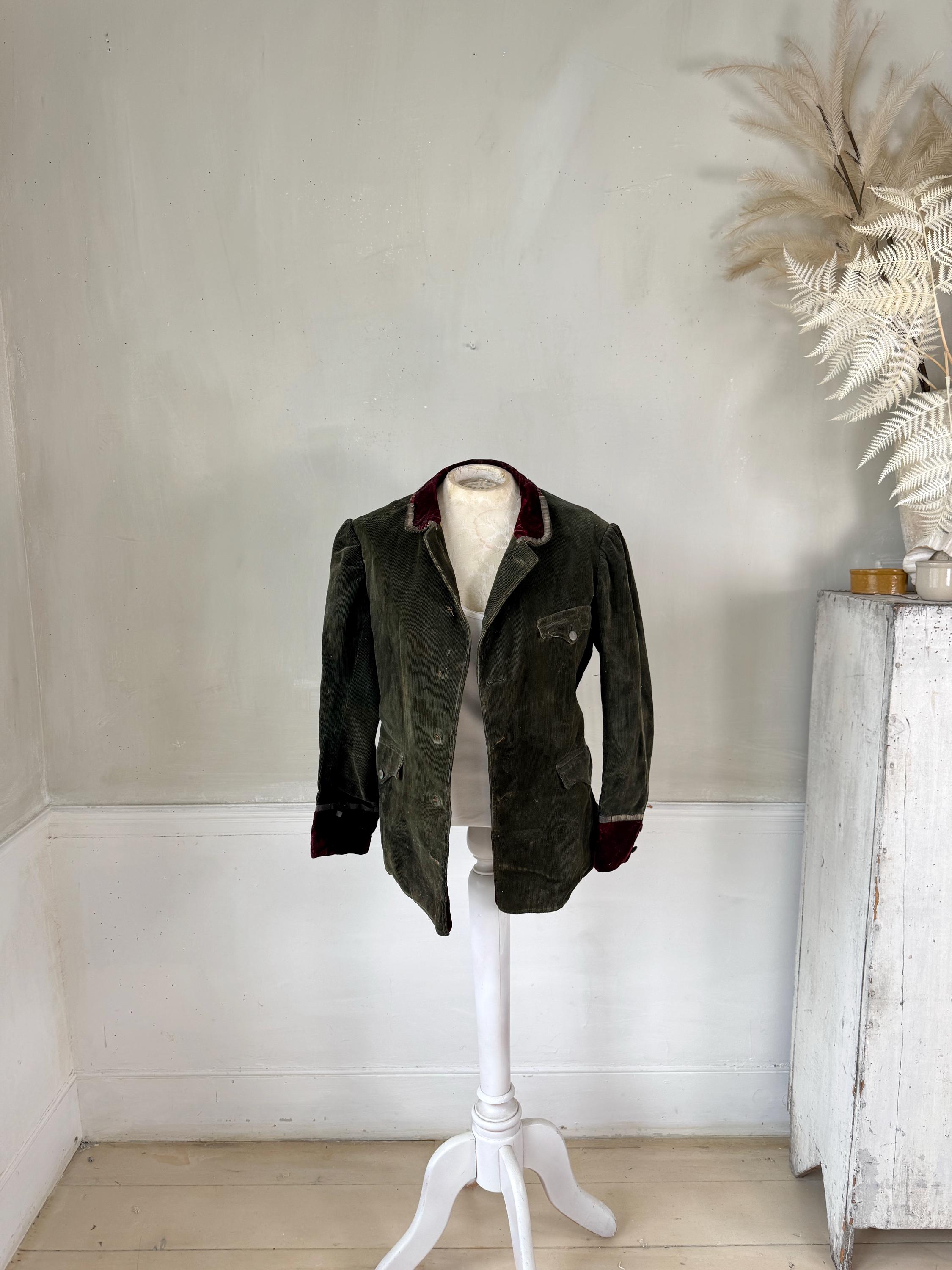 Vintage Woman's Hunting Jacket Coat Vintage Corduroy Workwear