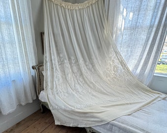 94x87 Sheer gauze lace curtain French drape romantic country look cream white off-white