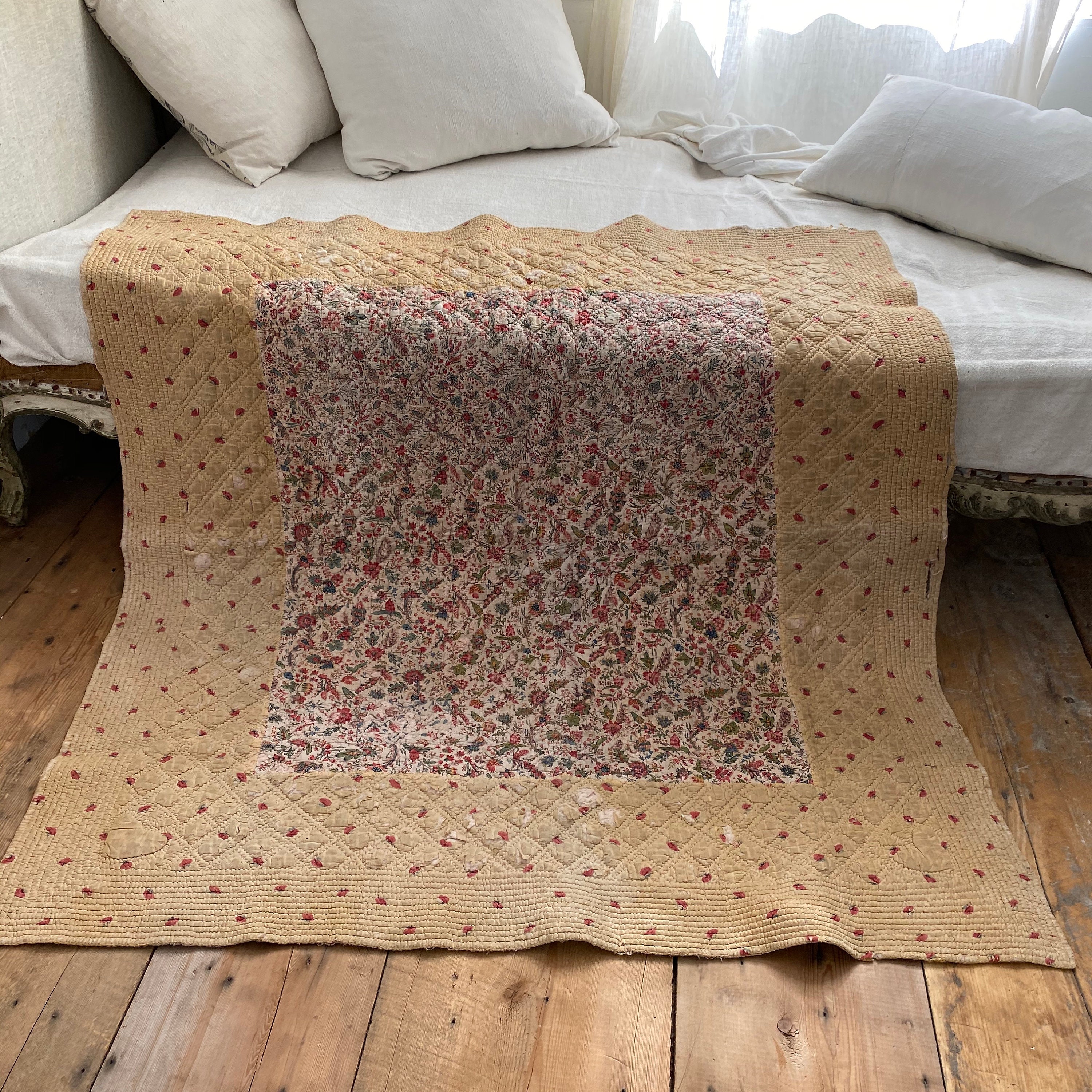 1700年代のフランスアンティークキルトピケBoutis Jouy en josas Toile