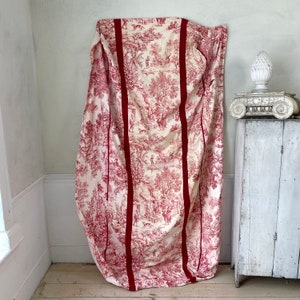 daybed day bed cover Toile de Jouy red Antique French bedcover curtain bed coverlet Le MeunierUnique window treatment eco-friendly