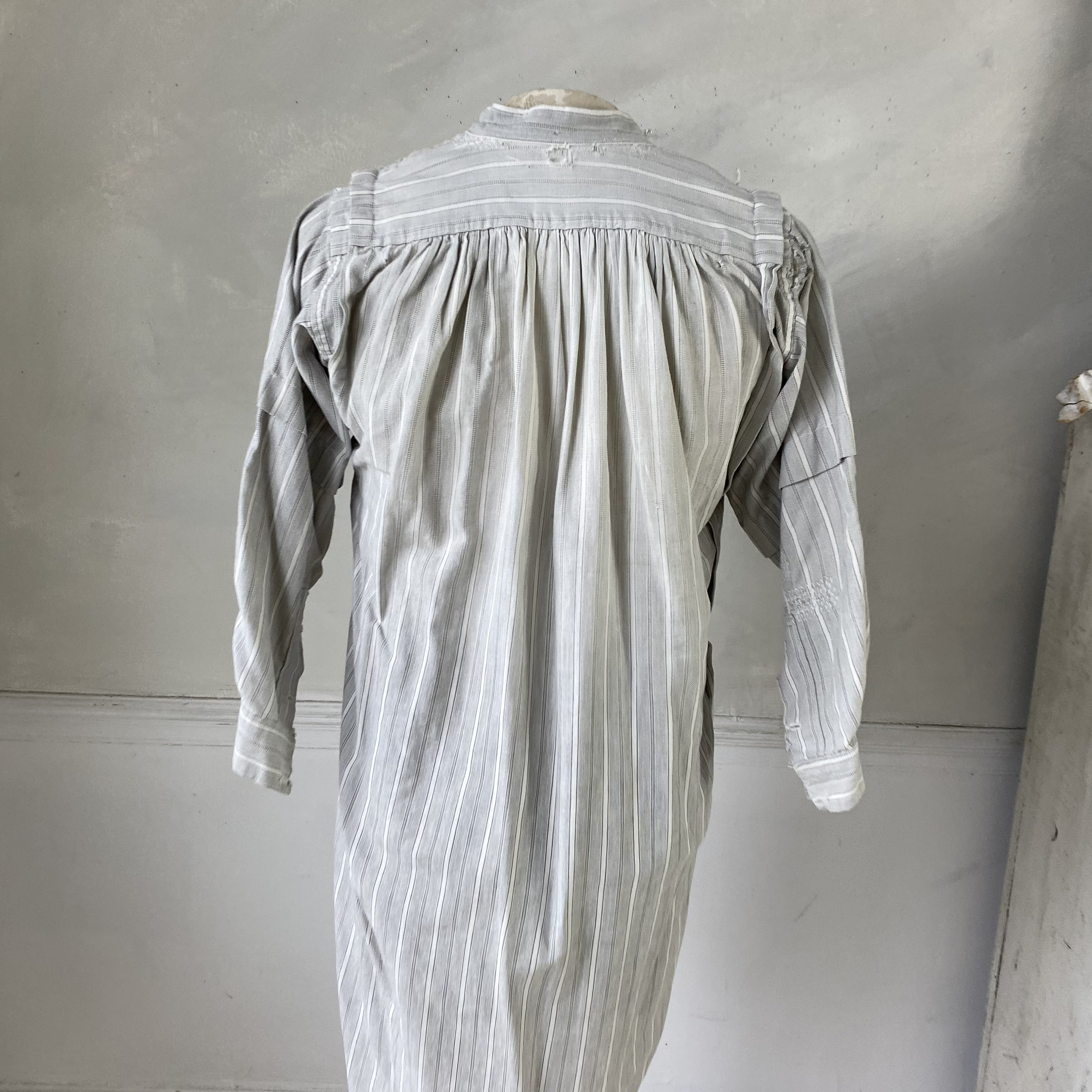 Timeworn White Striped Work Wear French Plaid Shirt Chore Shirt 