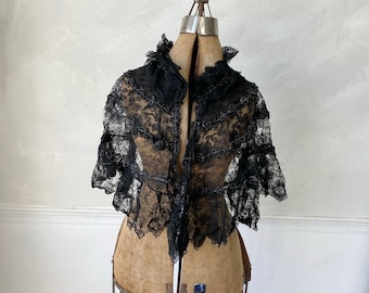 Haute Couture Black Chantilly Lace beading  Victorian Cape Capelet French beaded 19th century Woman's clothing clothes A Grateau