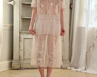 Antique Lingerie Dress Edwardian 1910s Ivory Cotton Voile Floral Applique Lace Ruffle Sheer Tea Gown Small US Size 4 6 Bridal Wedding Boho