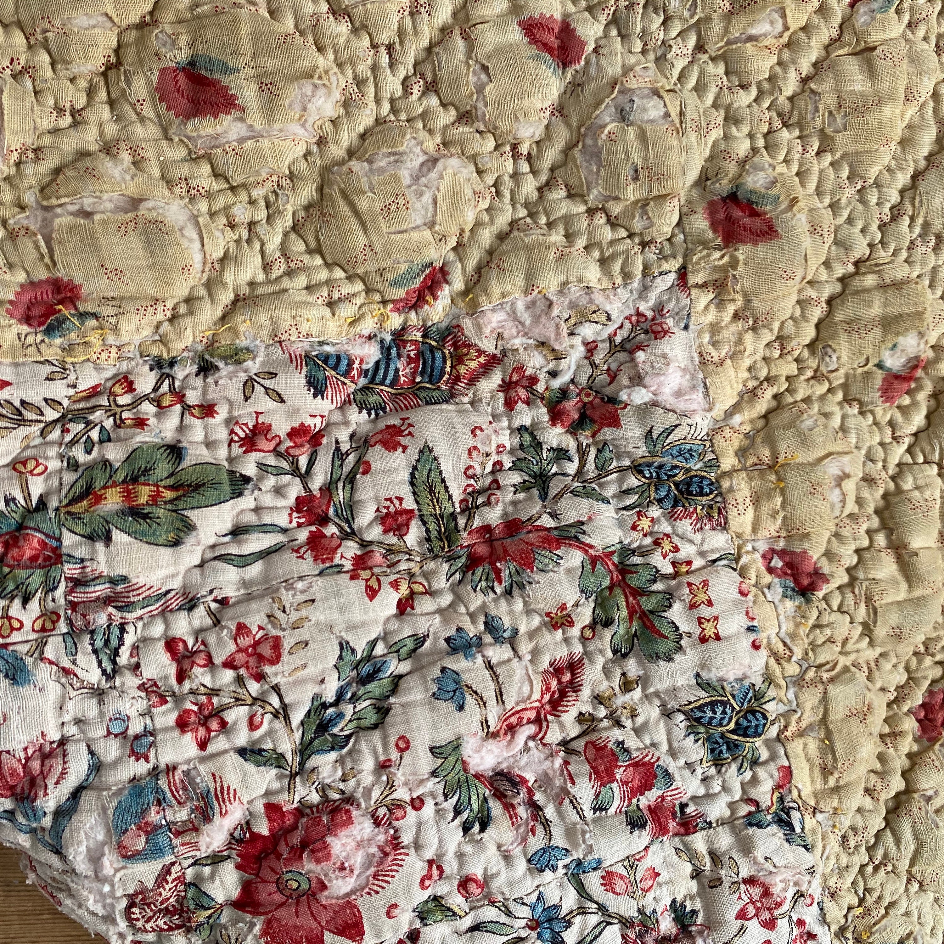 1700年代のフランスアンティークキルトピケBoutis Jouy en josas Toile