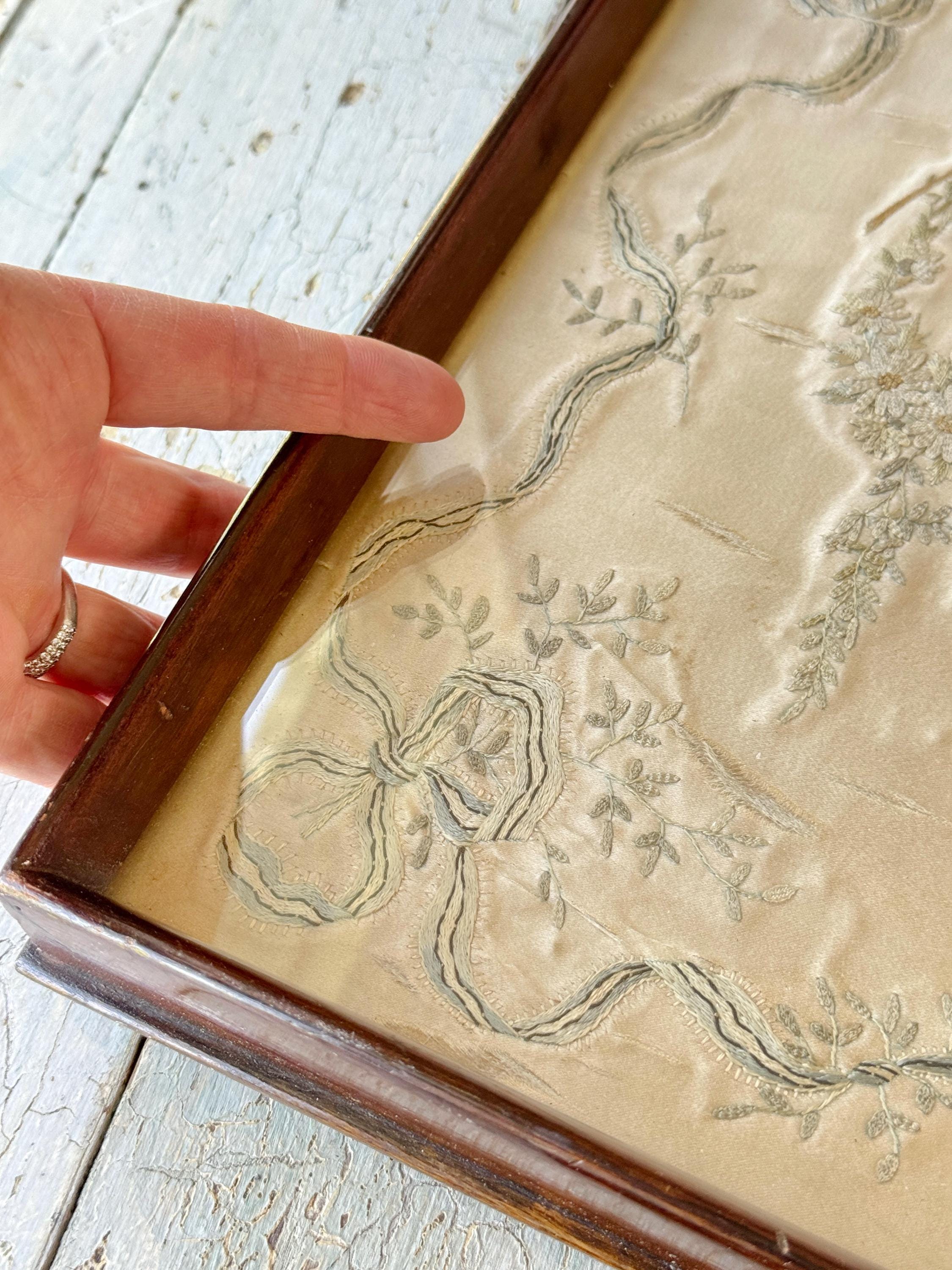 C1790 額装 18世紀 フランス シルク刺繍 ユニークな壁アート