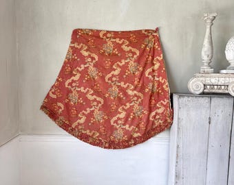 1890 44x31 Antique French curtain cantonniere fabric pink floral cotton wall art handmade valance muted tones earth tones