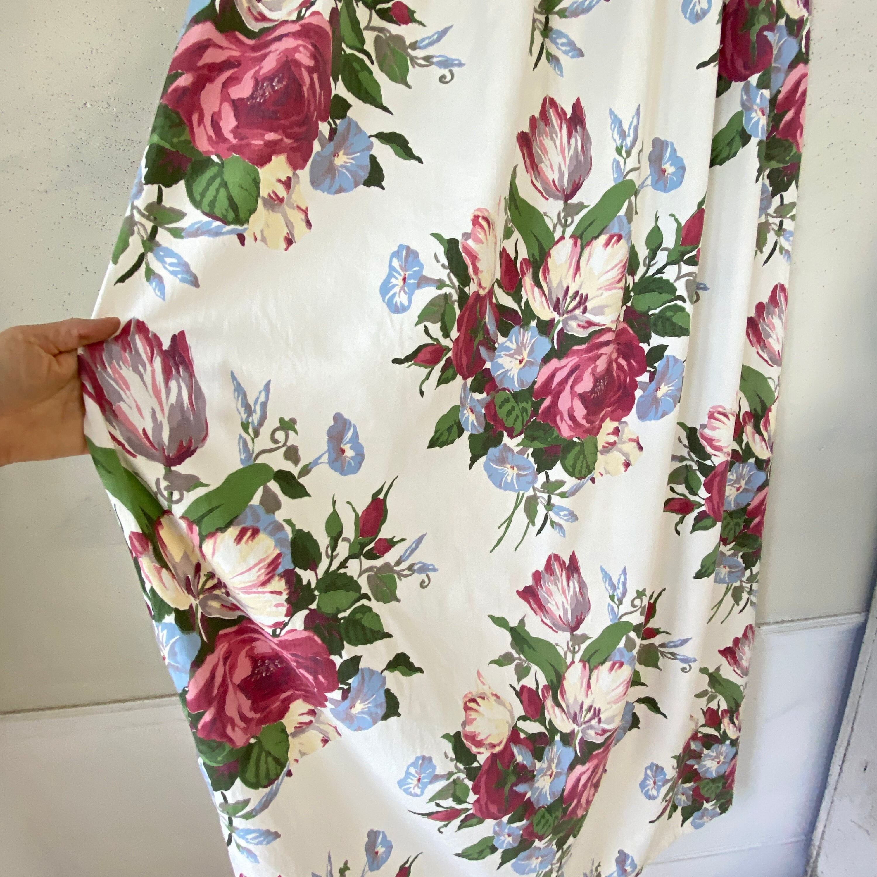 1940年代のヴィンテージコットンカーテン。絵画のような風合いの