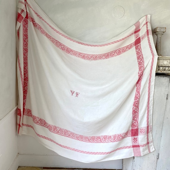 パリで出会ったヴィンテージ・アールデコ刺繍テーブルクロス