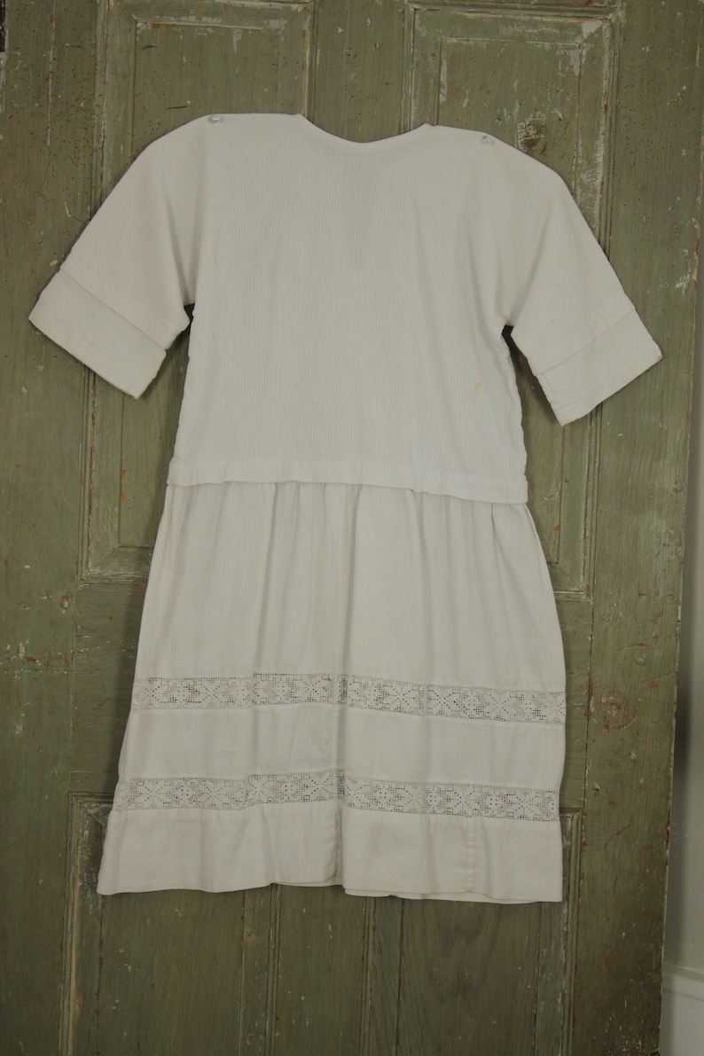 Girl/'s White Dress Vintage French ribbed cotton /& lace 1910