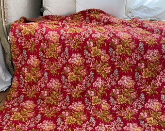 Red Antique French boutis  floral White Wholecloth whole cloth quilt antique French c1820