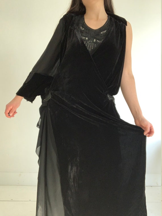 Vintage 1920s Black Velvet Dress with One Long Sl… - image 1