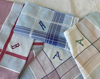 LOTTO 18 monogrammi A B Antichi tovaglioli scozzesi francesi fazzoletti tessuto patchwork dalla Francia tessuto trapuntato quadrati patchwork